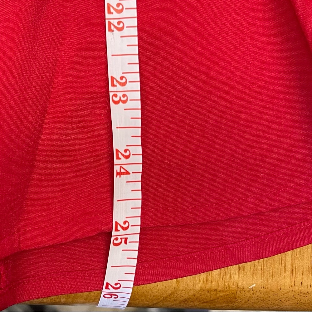 Dressbarn Red, short sleeve, button down shirt. - Picture 5 of 6